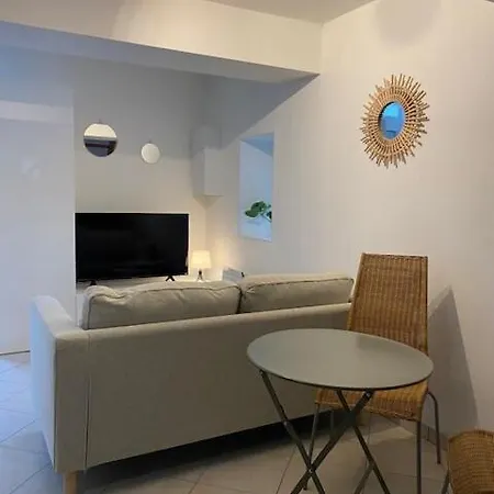 Petite Maison Independante A 7mn De La Apartment *