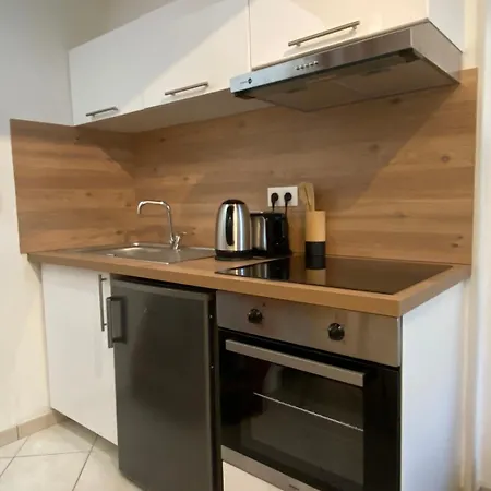 Petite Maison Independante A 7mn De La Douvres-la-Delivrande