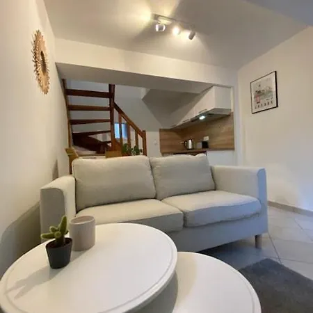 Petite Maison Indépendante à 7mn De La