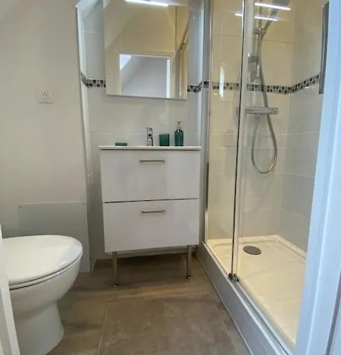 Petite Maison Independante A 7mn De La *