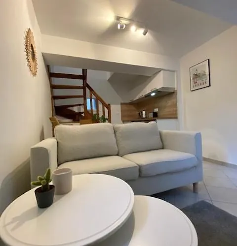 Petite Maison Independante A 7mn De La